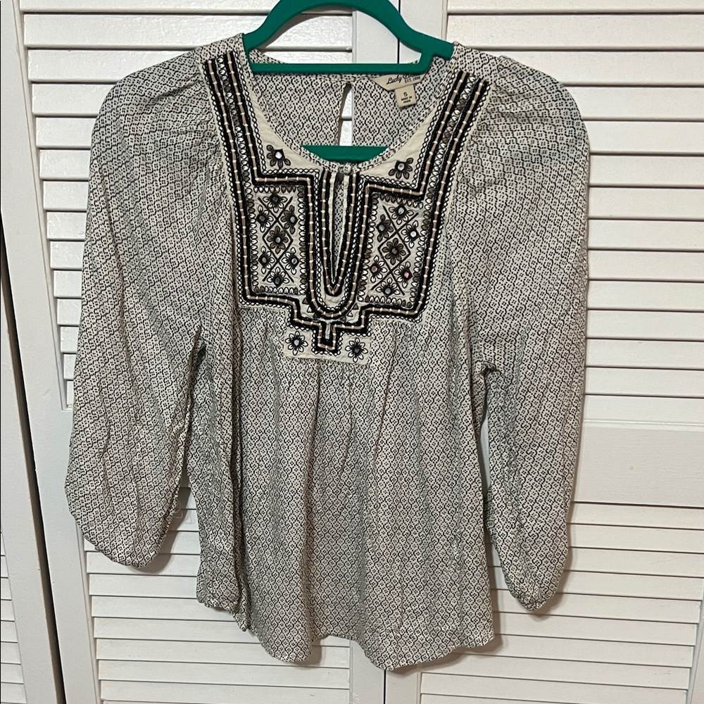 Embroidered lucky brand peasant top